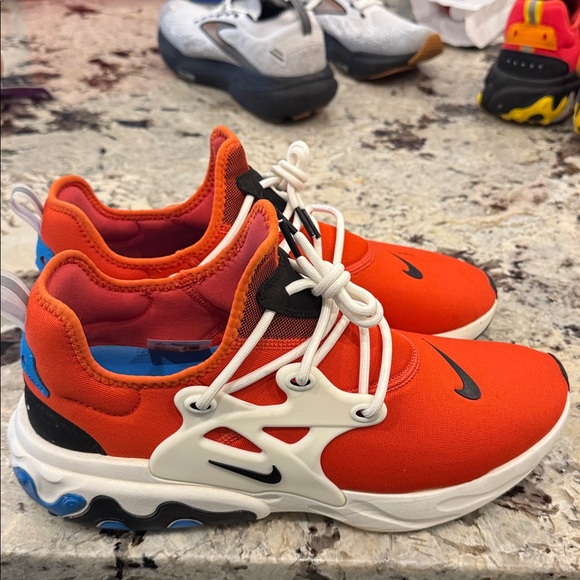 Nike React Presto, Cosmic Clay / Black - Blue Hero, AV2605-800, Size 12 - Picture 4 of 7